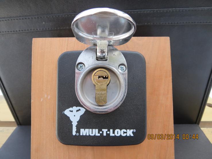 military lock cover